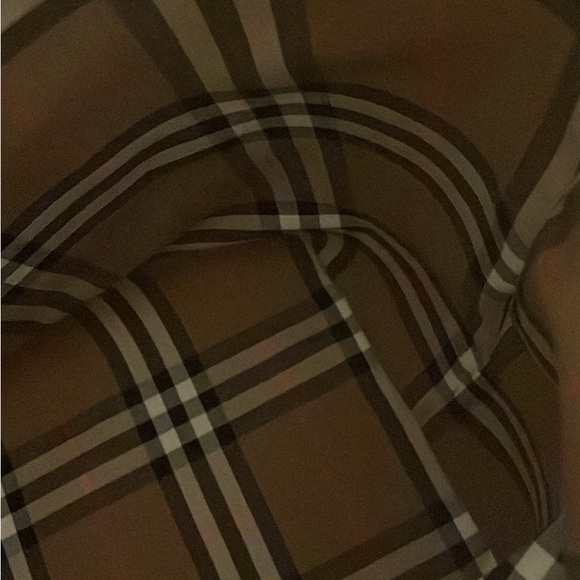 NWT Burberry Tote in Brown Coffee FULL INCLUSIVE with FREE Burberry Lux Card - Picture 5 of 9